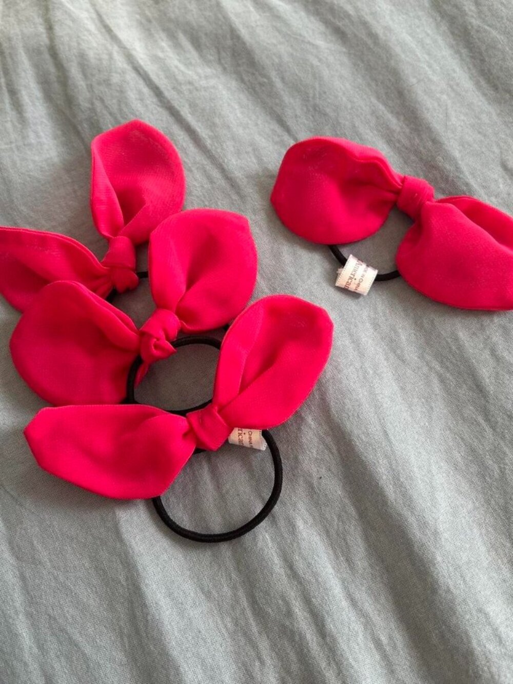American Girl 4 Hot Pink Bow Hair ties